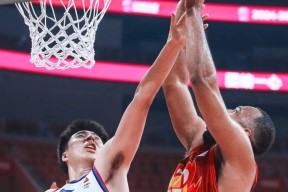 开云app-关于CBA常规赛转会期走向成谜，深圳男篮临场应变，气氛紧张，控场能力受关注的信息-开云app