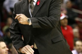 kaiyun app-包含阿斯顿维拉训练开放日；集结日回应争议引欢呼；NBA常规赛在即；赛程密集仍需轮换的词条-kaiyun app